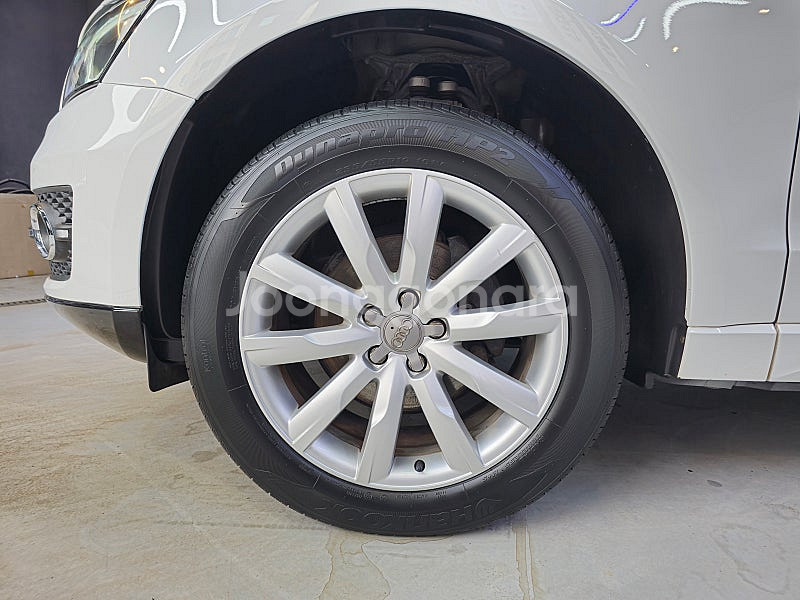 아우디 Q5 2.0TDi 콰트로 다이나믹 2012--6