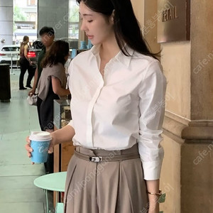 새제품)라플라시그니처셔츠S