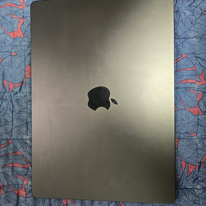 MacBook Pro M4 14inch 맥북 프로 M4 14인치 스페이스블랙 나노텍스쳐 싸게 내립니다 350만원 (사기사절)