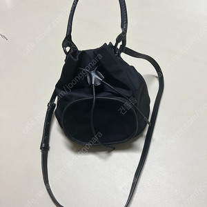 르베이지 블랙 복조리 가방 미니백 크로스백(현대백화점에서구매)