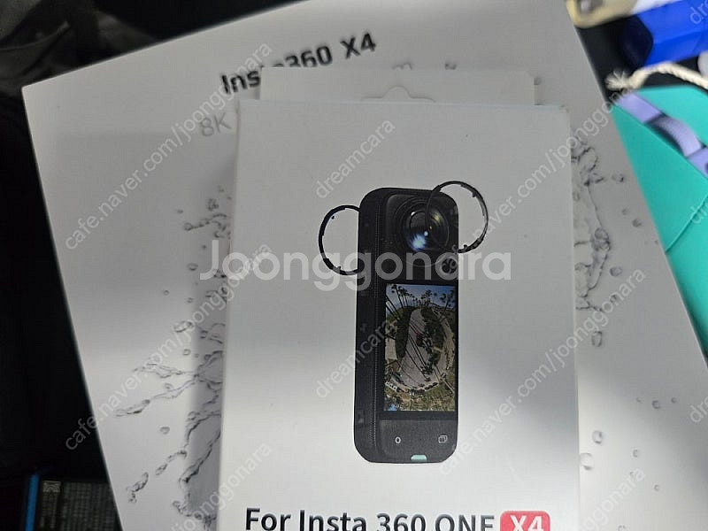 인스타 360 x4 민트급 판매합니다 다이브하우징 및 악세사리포함--1