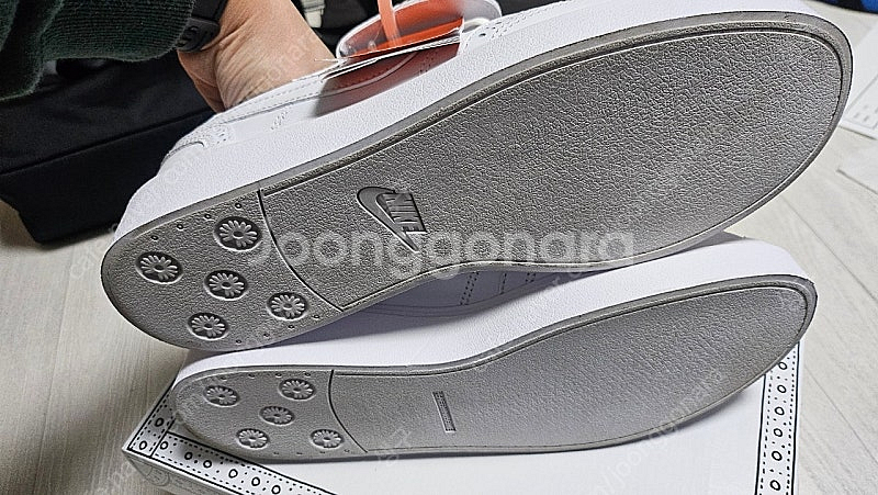 피스마이너스원 화이트 280사이즈(Nike x Peaceminusone Kwondo1 White)팝니다 dh2482...--1