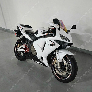 혼다 CBR600RR 풀배기 판매합니다.