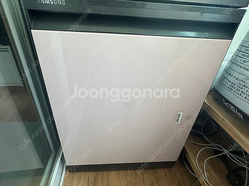 비스포크 식기세척기 DW60T8075LP 핑크 판매해요--0