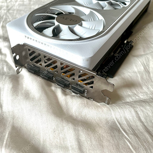 기가바이트 RTX 4070 SUPER AERO OC 12GB