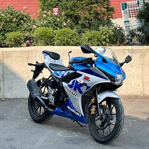gsxr125 21년식 스페셜컬러 딱 4만키로 깔끔한 차량 판매합니다