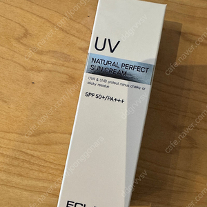 에끌라두 UV내추럴 퍼펙트 선크림
