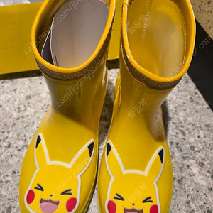 포켓몬스터 피키츄 레인부츠