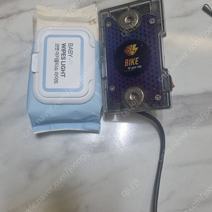 오토바이 자석충전 거치대 팝니다 택포 3만원