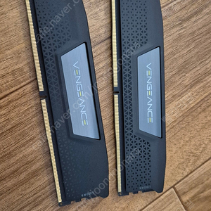 커세어 벤전스 ddr5 5600 cl36 32gb(16gb x2)