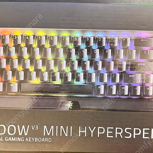 레이저 블랙위도우 v3 MINI HYPERSPEED 판매합니다.