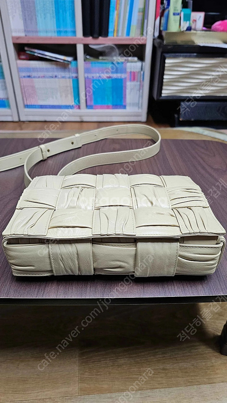 보테가베네타 플리세 인트레치아토 카세트 크로스백--6