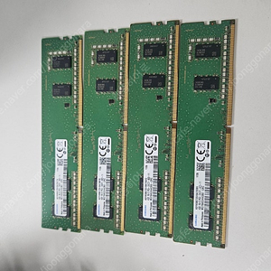 삼성 DDR4 4G 4개 일괄 판매합니다.