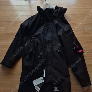 새제품 알파인더스트리 m59 블랙 미디엄