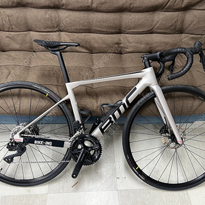 BMC 팀머신 SLR five (105 Di2) 47사이즈 판매 합니다