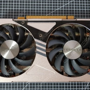 조탁 GTX 960 2G 블랙 / 실버 팝니다.