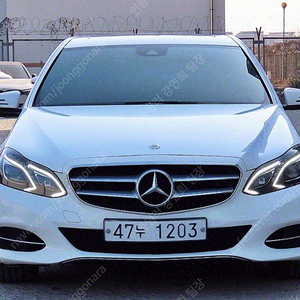 중고자동차 벤츠 E클래스 중고차 흰색 2016년식 E220 CDI 아방가르드 중고차구매