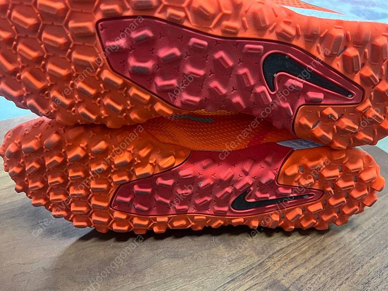 나이키 팬텀 GT2 축구화--1