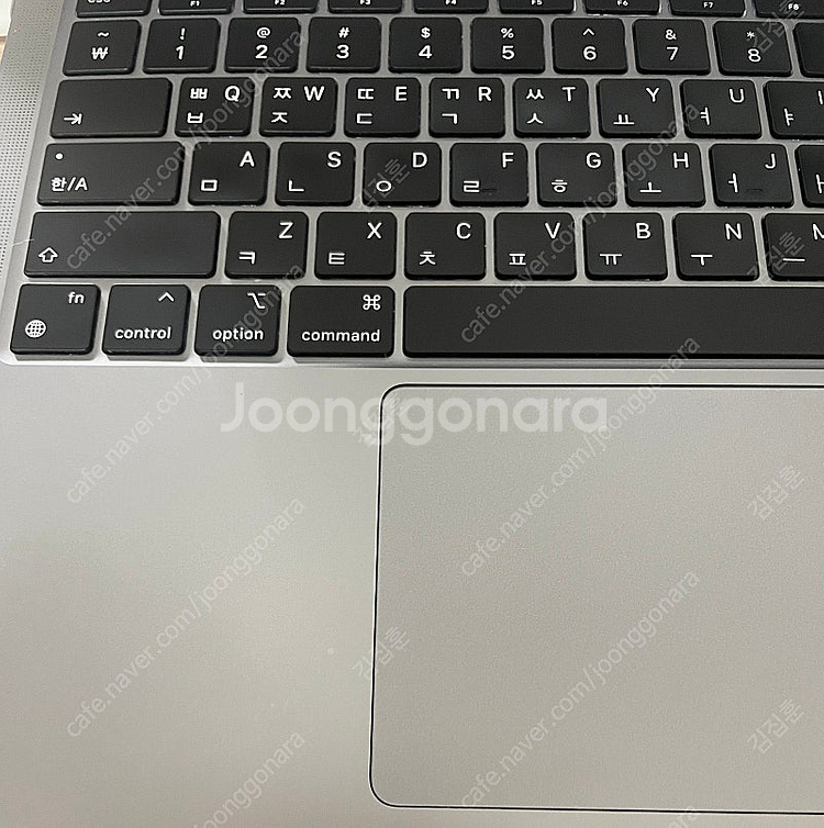 맥북 에어 M1 256GB 스페이스그레이 2020년--5