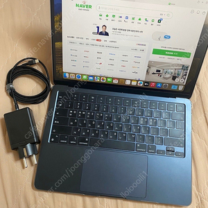 맥북에어 M3 13인치 8메모리 256GB 배터리100 S급