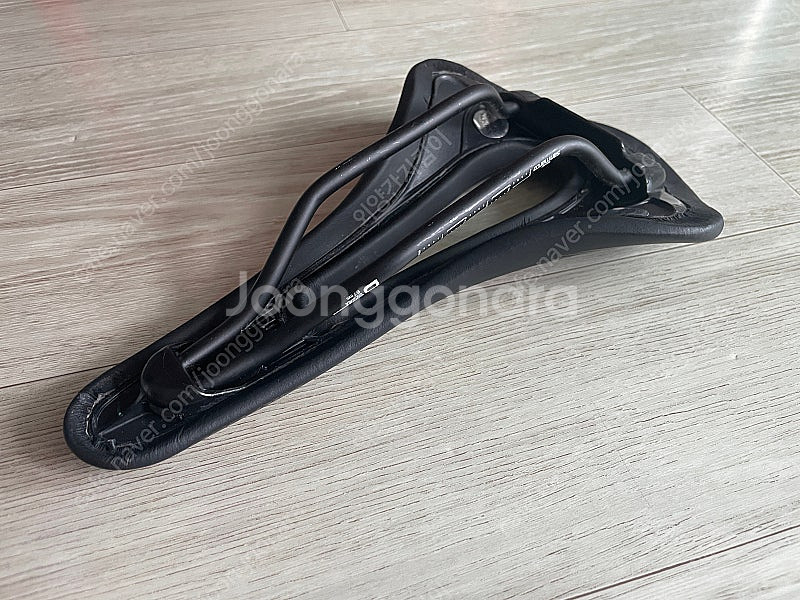 산마르코 셀레 올로드 다이나믹 자전거 안장--1