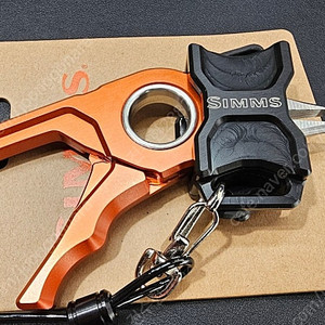 심스플라이웨이트 플라이어 SIMMS FLYWEIGHT PLIER 색상 교환 원합니다