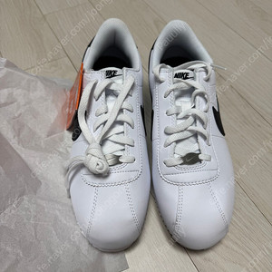 나이키 코르테즈 gs 240사이즈 새상푸