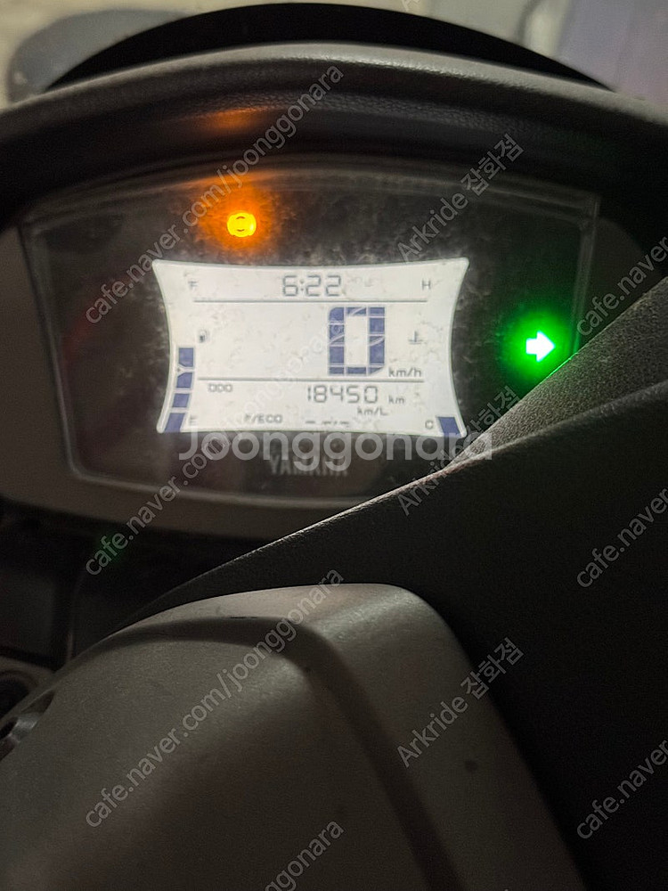 Nmax 125 (2022년 4월식)--4