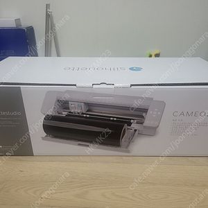 [미사용 신품/사기아님] 실루엣 카메오4 플러스 팝니다.(인증있음)