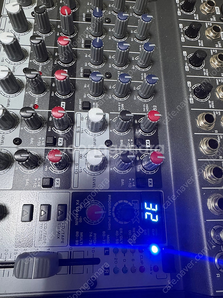 베링거 XENYX 1202FX 에코기능 12입력 아날로...--0