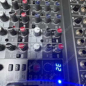 베링거 XENYX 1202FX 에코기능 12입력 아날로그 오디오 믹서 프리앰프 브리티쉬 EQ