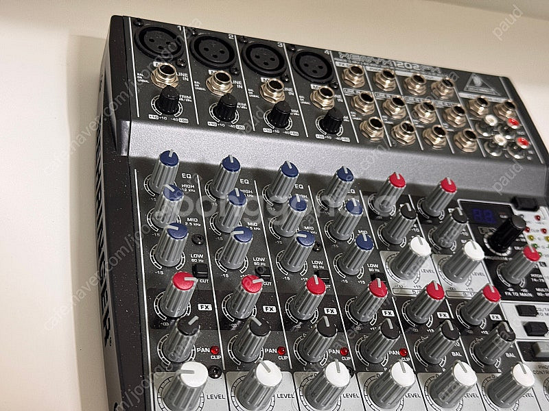 베링거 XENYX 1202FX 에코기능 12입력 아날로...--3
