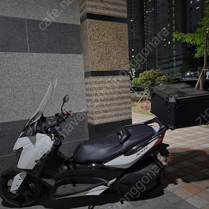 Xmax 22년식 짧은키로수