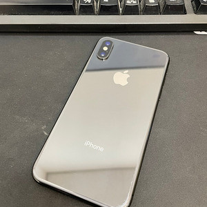 아이폰XS 그레이 64GB 상태좋은 중고17만팝니다.