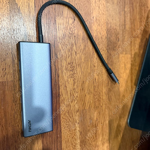 아트뮤 MH330 8 in 1 USB-C 허브