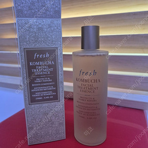 프레쉬 콤부차 페이셜 트리트먼트 에센스 250ml 새제품