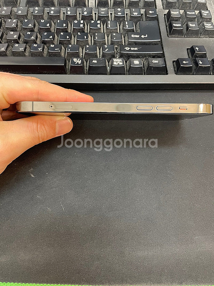 아이폰12프로 블랙 256GB 가성비좋은 중고30만팝니...--6