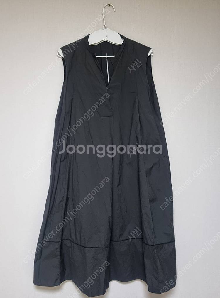 보브 VOV 슬리브리스 원피스--0