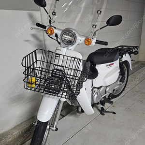 신차급 슈퍼커브 팝니다(키로수771km 무사고 1인소유)