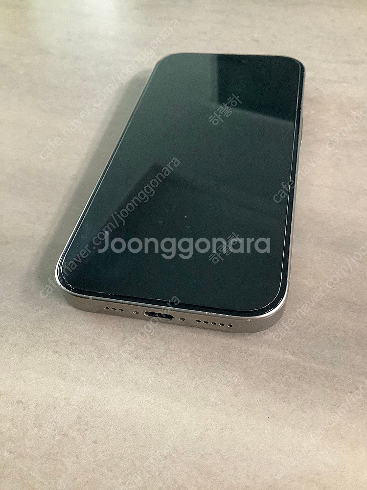 아이폰16pro 내추럴티타늄 256GB ﻿--4
