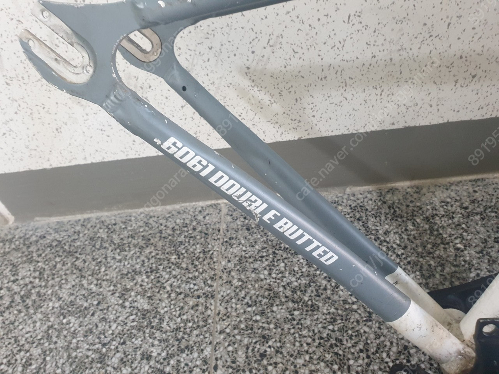 가격내림=자전거 프레임 (크랭크 및 페달 포함) 팝니다 (인천)--2