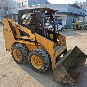 현대 스키드로더 HL600S-3 2007년식 버켓,베일집게 280시간 신차급
