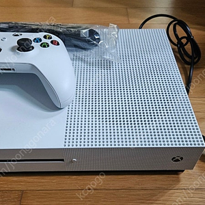 게임기 콘솔 엑스박스원 엑박 xbox one s 500g 컨트롤러 2개포함 (3세대 1개, 4세대 1개)