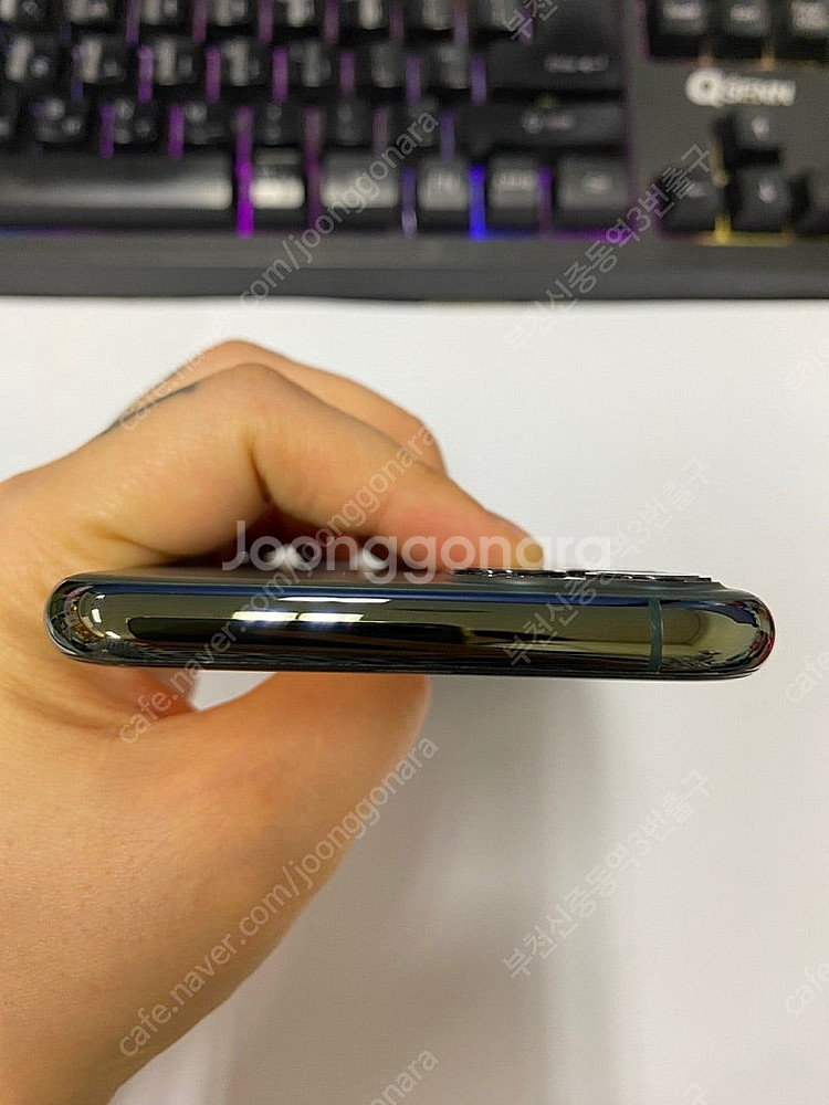 205006 아이폰11프로 그린 SS급 256GB 무잔...--3