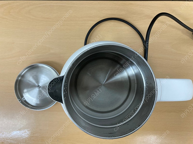 퀸메이드 도로시 무선 주전자 QMK-3000A 이미지