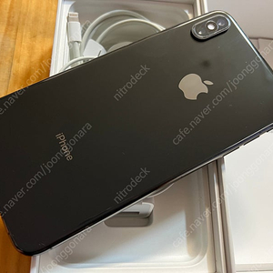 아이폰 Xs Max 256 북미판 카메라무음 풀박스