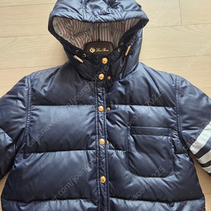 톰브라운 후드 롱패딩