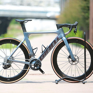 22년 자이언트 프로펠 어드밴스 1 S*라이벌 AXS* SLR1 65MM