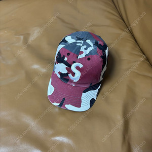 Supreme 슈프림 피그먼트 레드 카모 S로고 6패널 볼캡 모자 (Pigment Washed Red Camo)