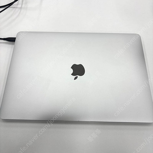 맥북에어 2019 사이클 3회 8GB,256GB